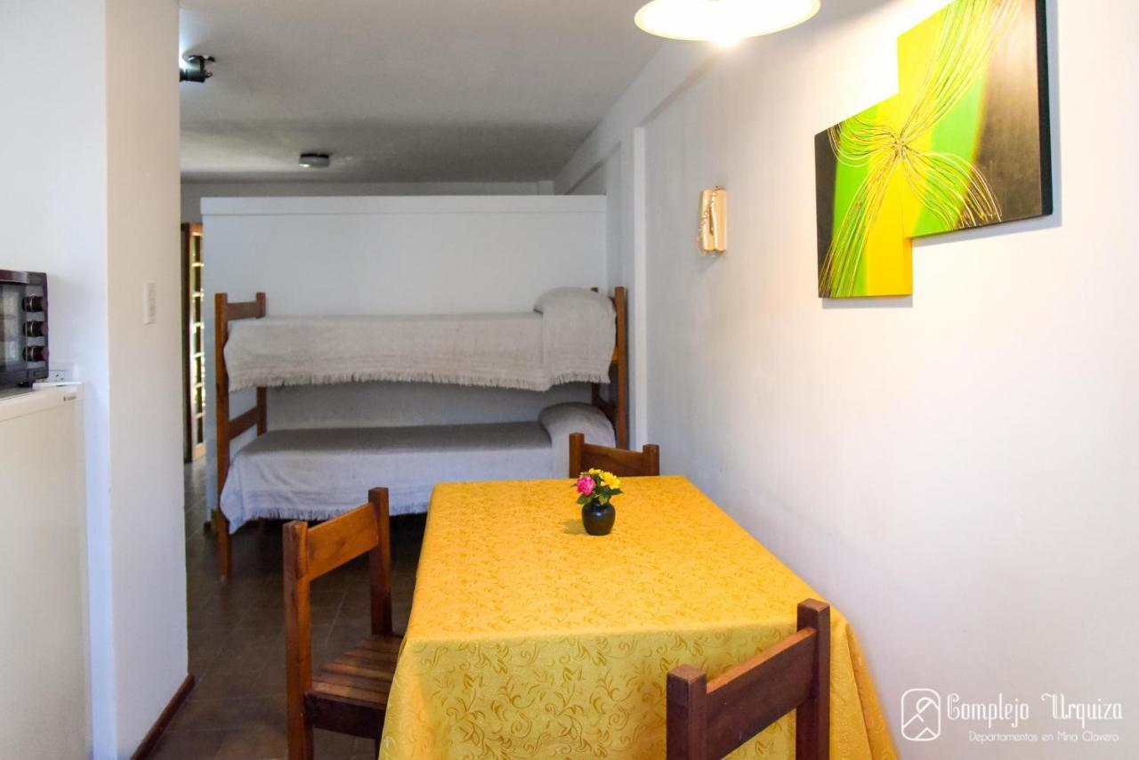 Departamentos Centro Apartment Mina Clavero Bagian luar foto